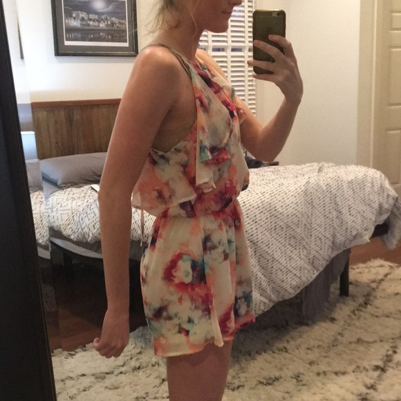 Vestique multicolored tie back romper - Picture 2 of 6